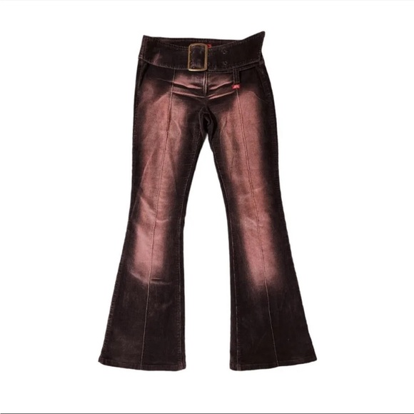 ISO!! - Picture 3 of 8